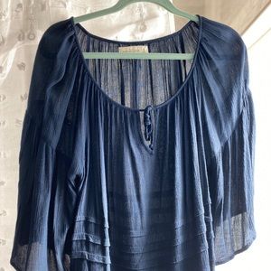 Abercrombie flowing  top